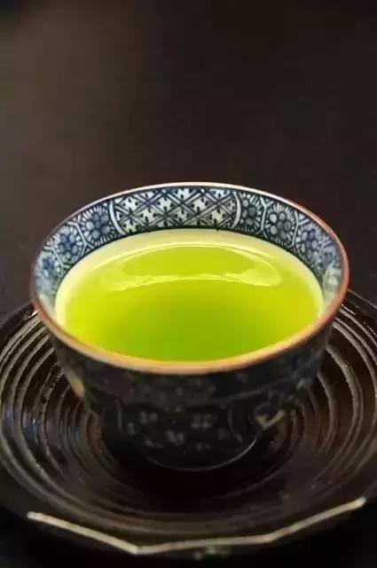 别太在意，人走茶凉，物是人非
