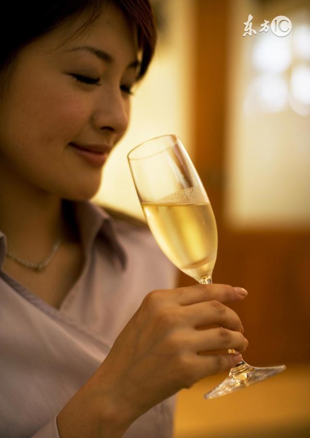 与其担心未来，还不如现在好好努力