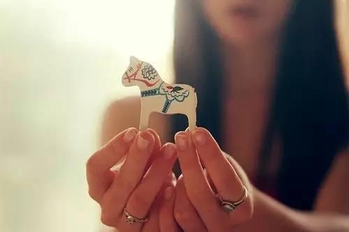 泥泞识马，患难识人！（精辟）