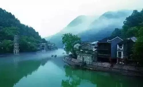 孔子借伞（今日看）！