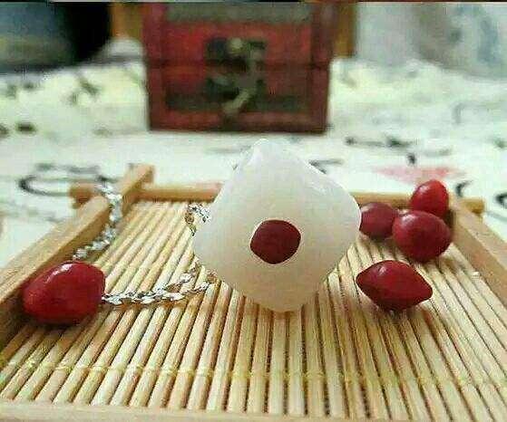 玲珑骰子安红豆，入骨相思知不知？