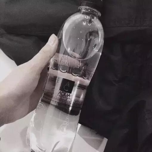 迟早要分道扬镳，不是你先走就是我先走