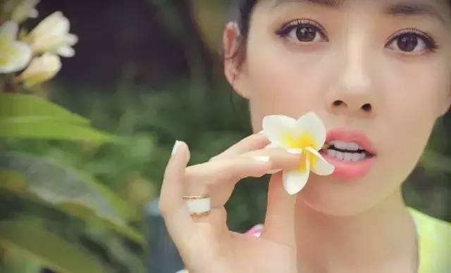 爱一个人，很多时候是甜蜜的