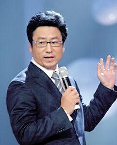 白岩松：冷静旁观，热血相待