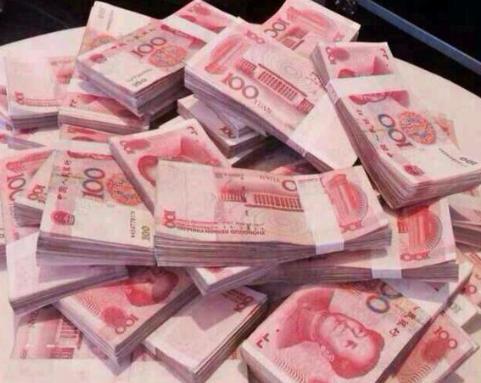 当今这个社会，人要是没钱了……
