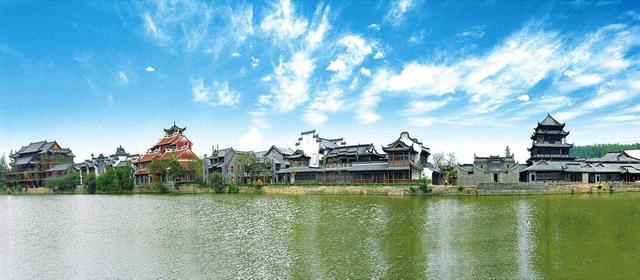 十景，堪称天下第一，春风十里，不如约你同行