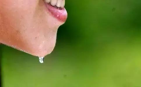 出汗的10大惊人好处！看完我默默把空调关了