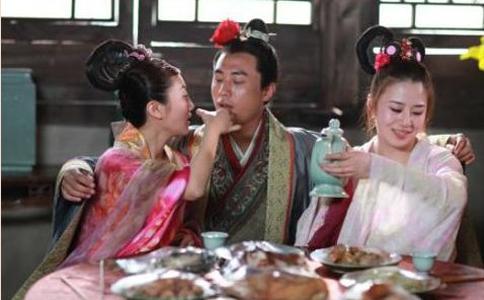 在你的眼里，男人比女人更花心？