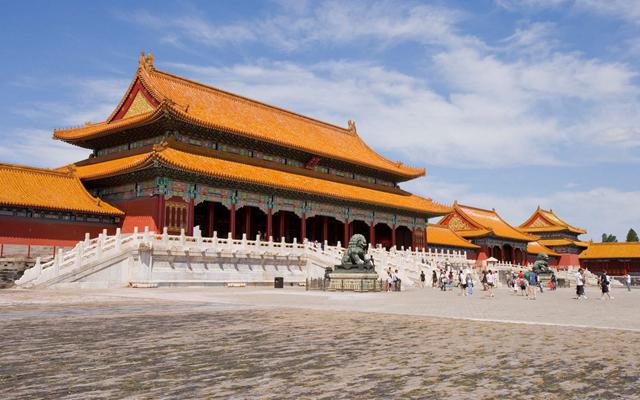 爱你会很久很久，即使会很痛很痛，永恒不变