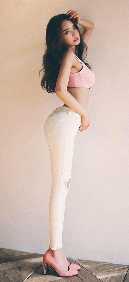 床上妖精，床下淑女