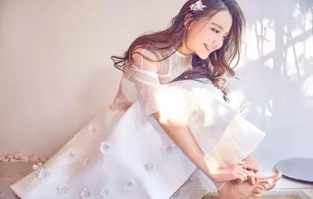 一个对生活有追求的女人，一定会打扮漂亮再出门！