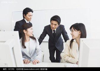 初次见面，做到这6点，快速建立亲近感