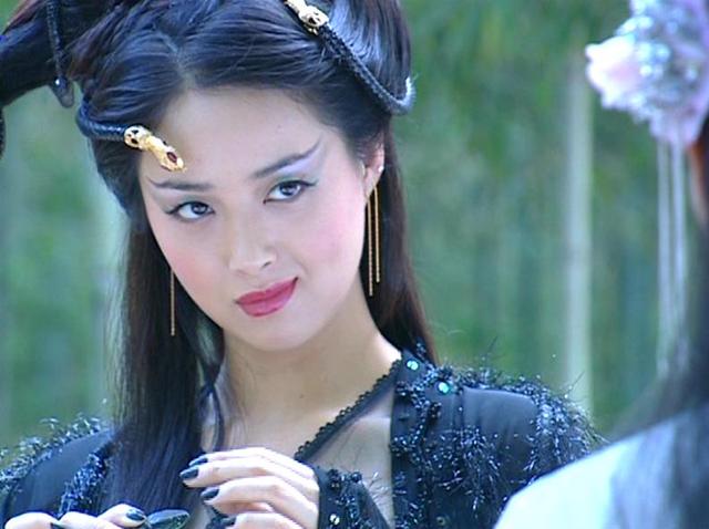 蒋欣特别适合这四个字，天生丽质，古灵精怪