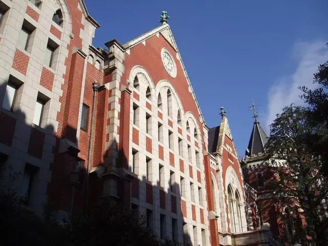 日本为何关停并转人文社会科学？