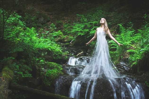 女人晚安心语正能量的语句