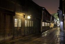 回忆埋葬在烟雨江南